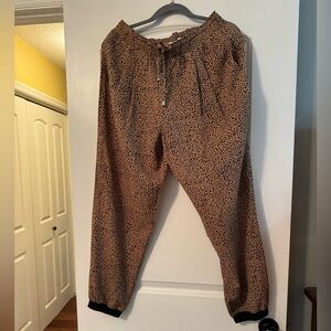 Boutique Pants | Cheetah Style with Ankle Cuff | L | EUC | $12